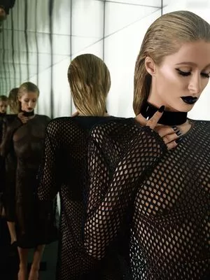 Paris Hilton / parishilton nude photo #1763