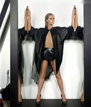 Paris Hilton / parishilton nude photo #1766