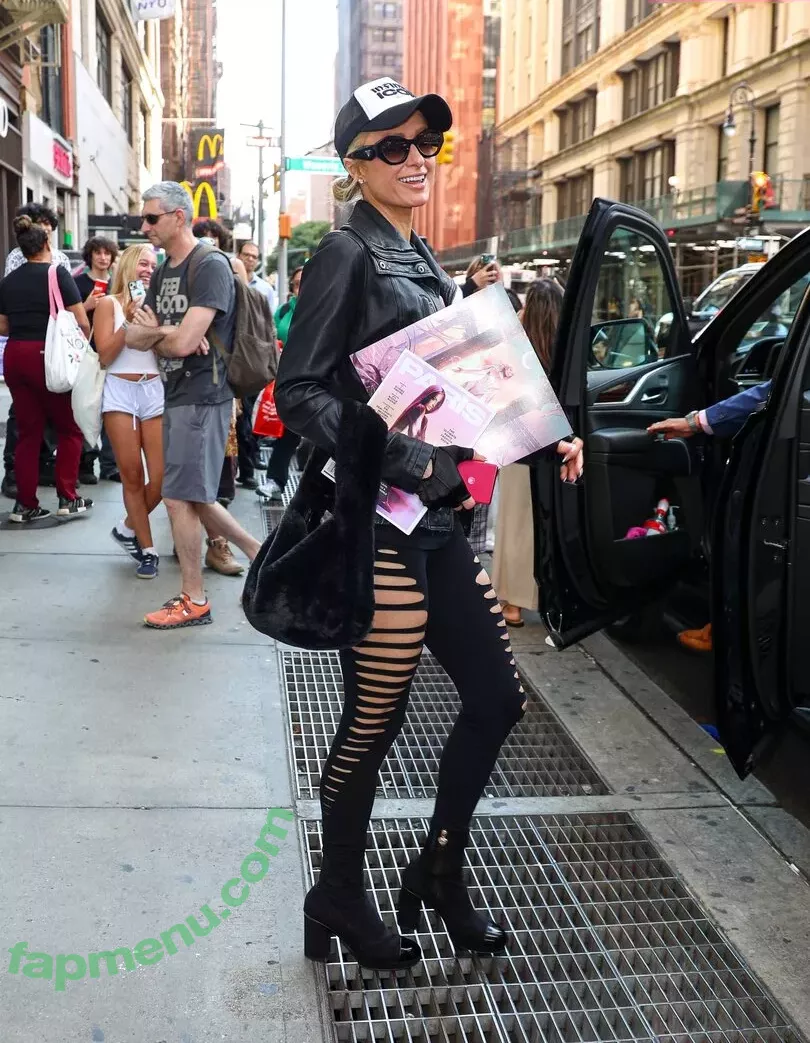 Paris Hilton nude photo #1314 (parishilton)