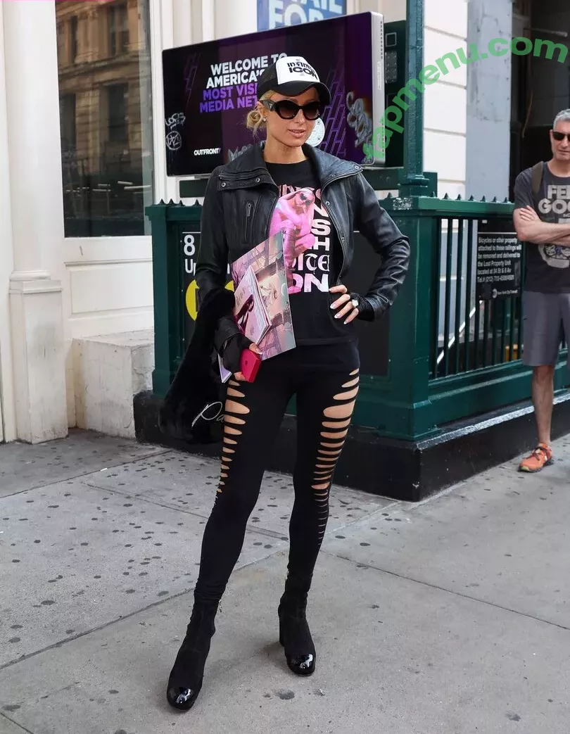 Paris Hilton nude photo #1316 (parishilton)