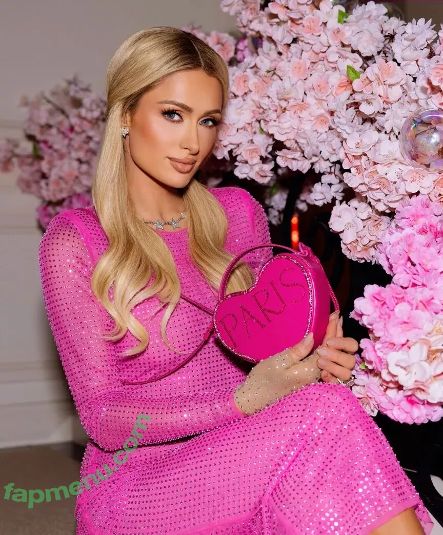 Paris Hilton nude photo #1541 (parishilton)