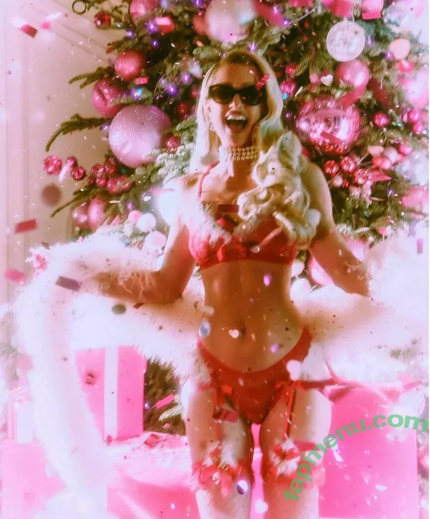 Paris Hilton nude photo #1807 (parishilton)