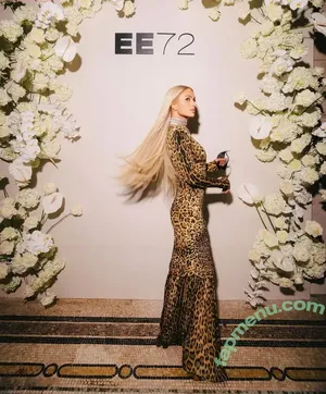 Paris Hilton / parishilton nude photo #2421