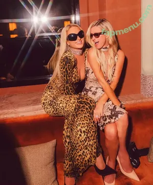 Paris Hilton / parishilton nude photo #2426