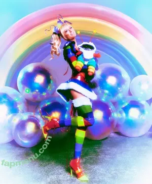 Paris Hilton / parishilton nude photo #2432