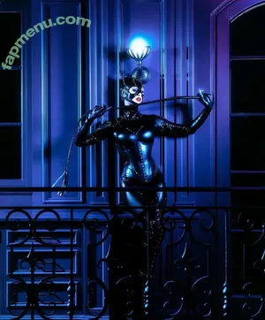 Paris Hilton / parishilton nude photo #2453