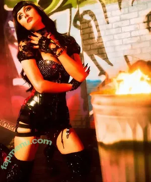 Paris Hilton / parishilton nude photo #2476