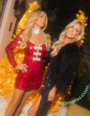 Paris Hilton / parishilton nude photo #2630