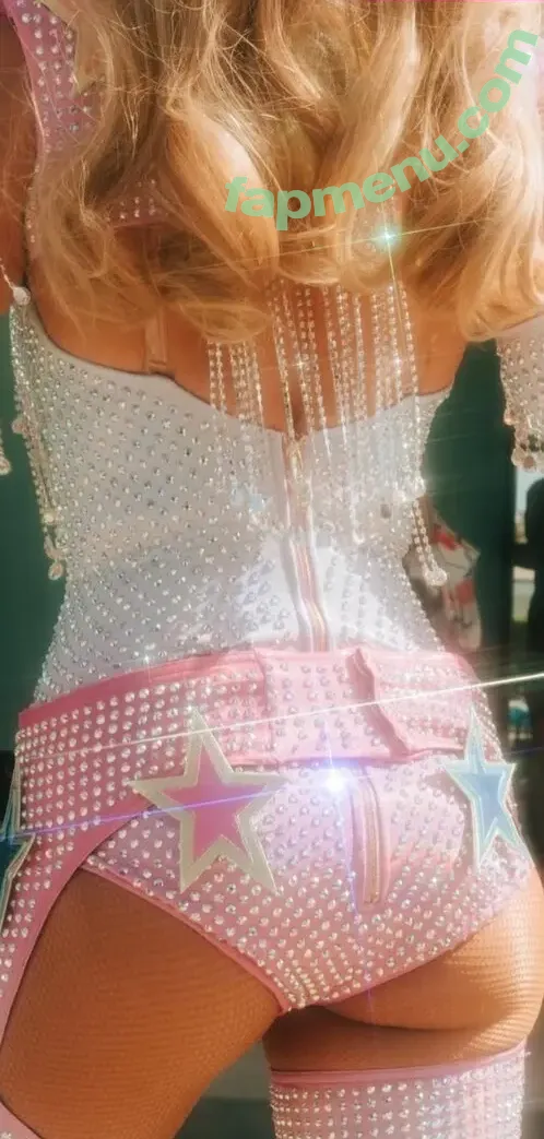 Paris Hilton nude photo #2183 (parishilton)
