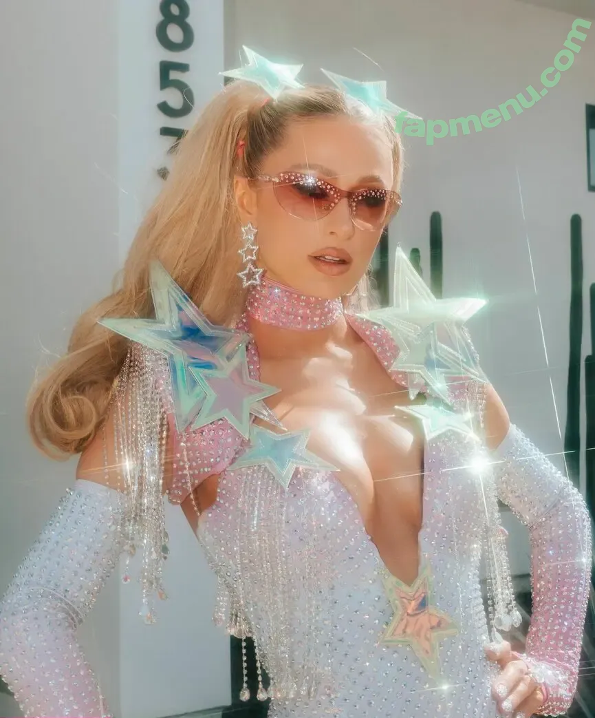 Paris Hilton nude photo #2191 (parishilton)