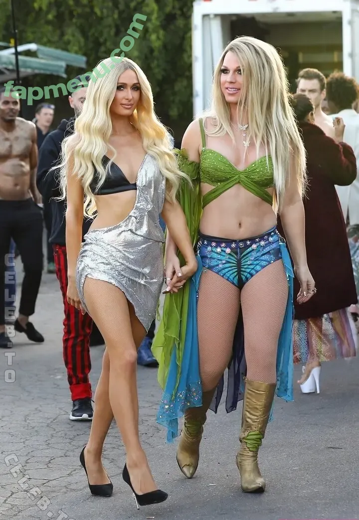 Paris Hilton nude photo #2622 (parishilton)