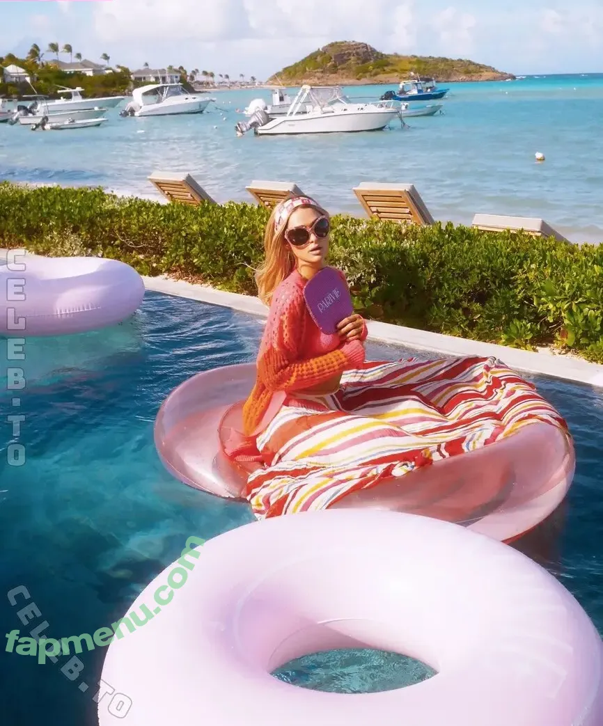 Paris Hilton nude photo #2658 (parishilton)