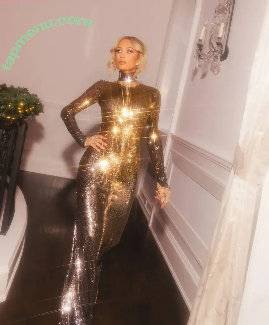 Paris Hilton nude photo #2676 (parishilton)