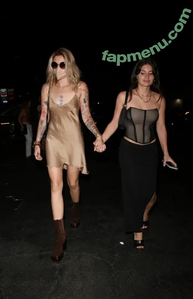 ParisJackson nude photo #0012 (ParisJackson)