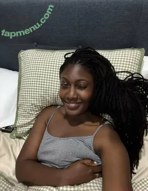 parislalouvre / museelouvre nude photo #0014