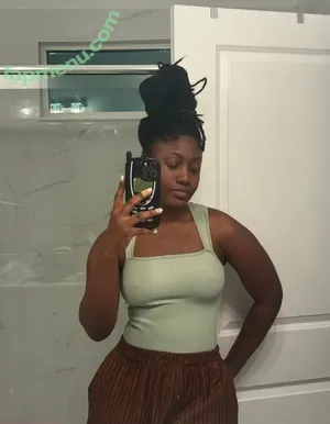 parislalouvre / museelouvre nude photo #0023