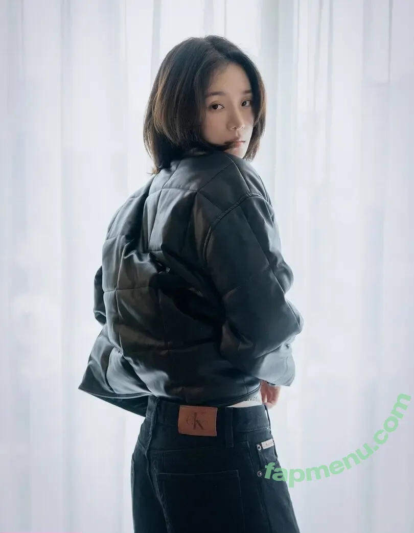 Park Gyu-young nude photo #0018 (lavieenbluu)