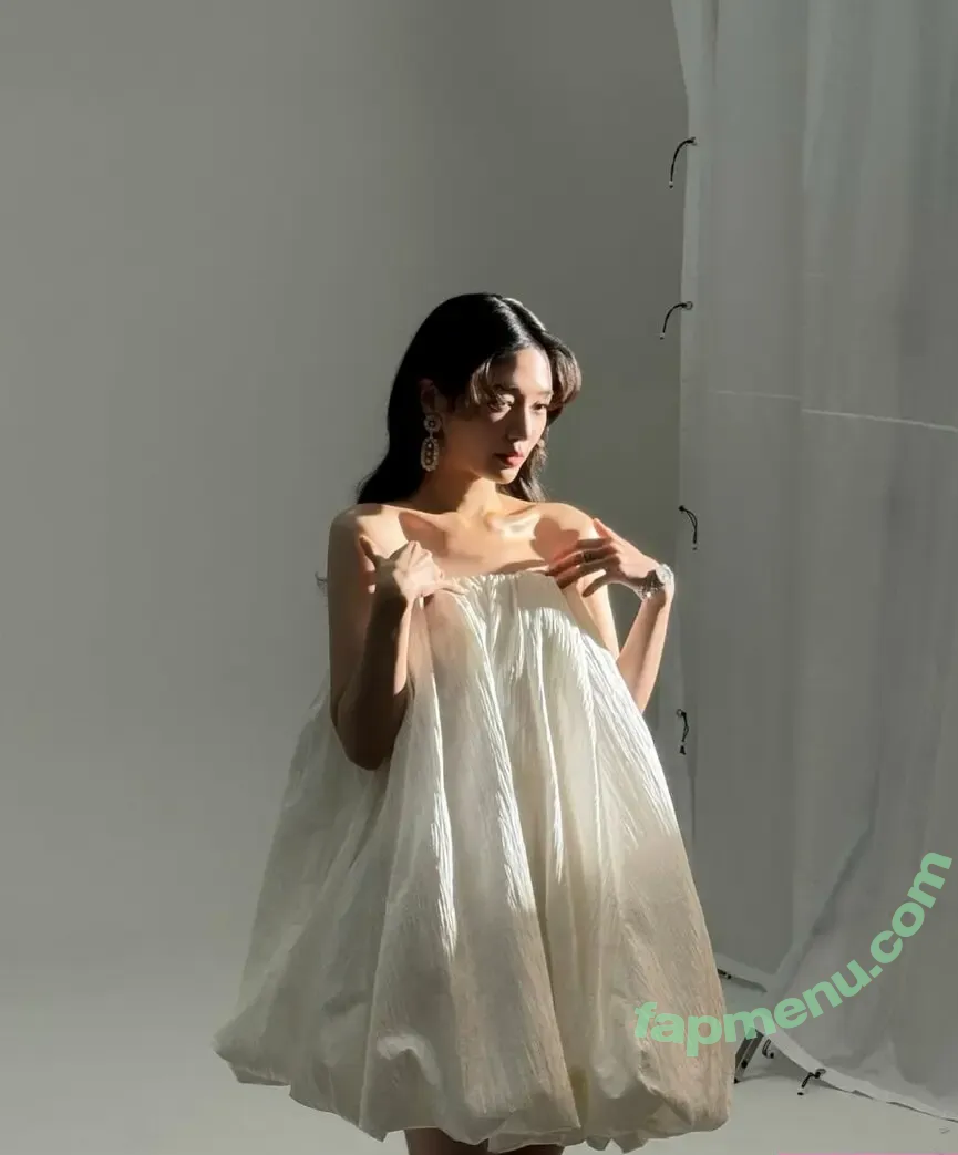 Park Gyu-young nude photo #0026 (lavieenbluu)