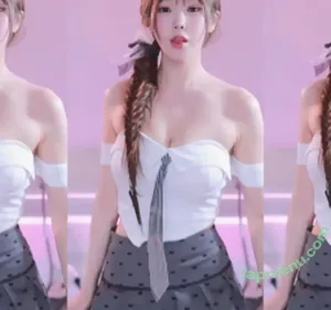 Park Hael / spring.hael nude photo #0019