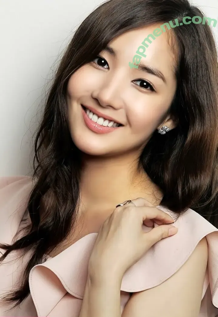 Park Min Young nude photo #0002 (Park Min Young)