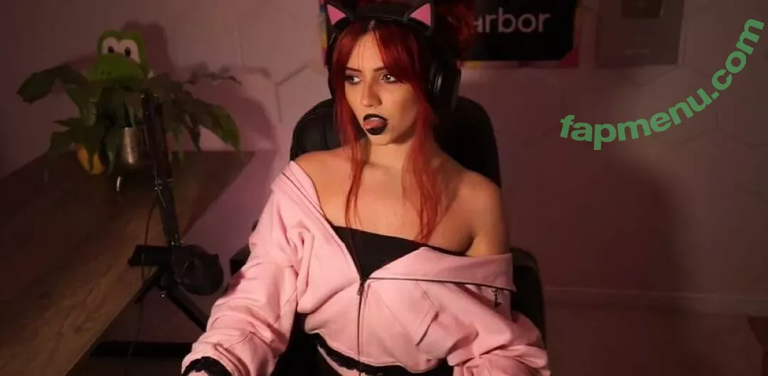 parkenharbor nude photo #0032 (peterparkeriow)