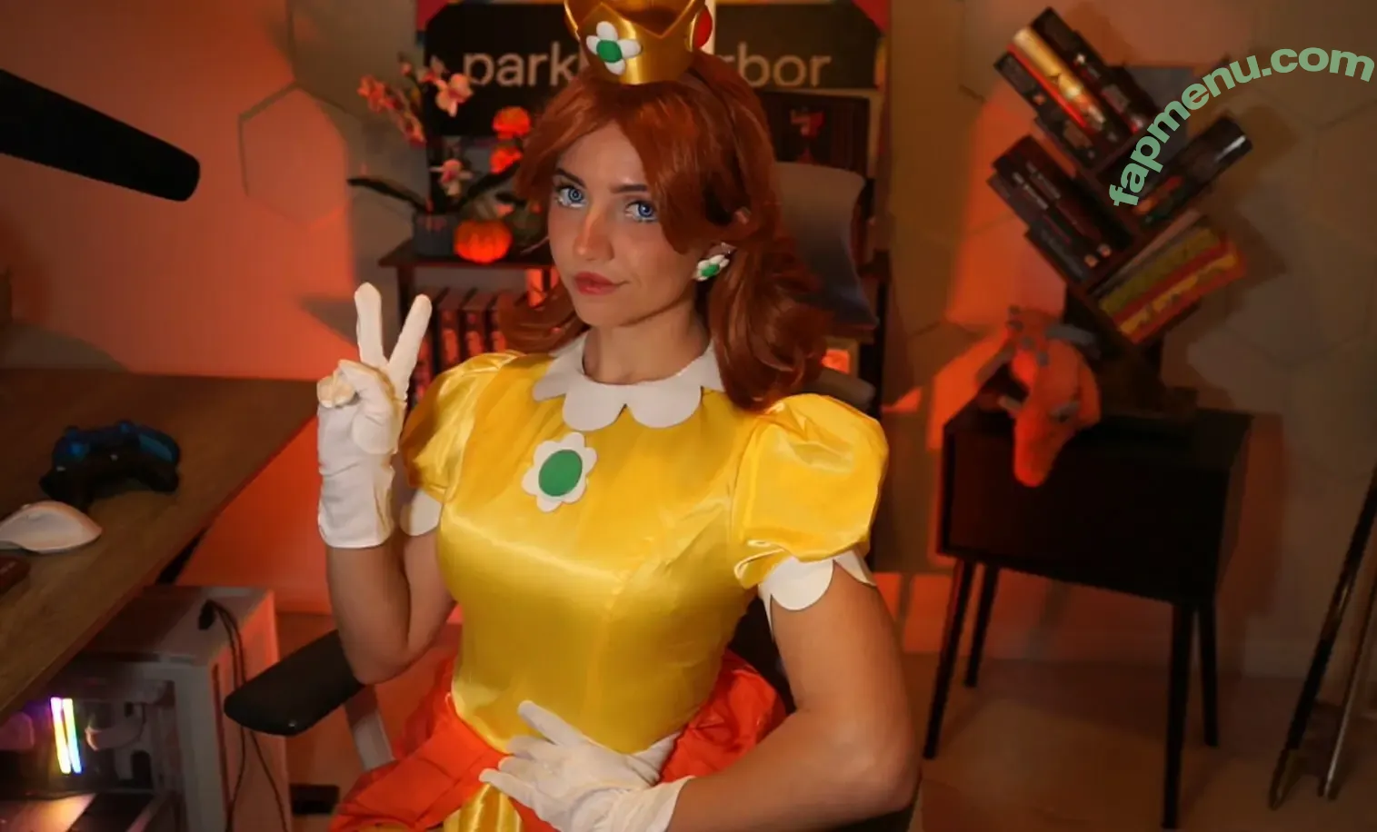 parkenharbor nude photo #0343 (peterparkeriow)