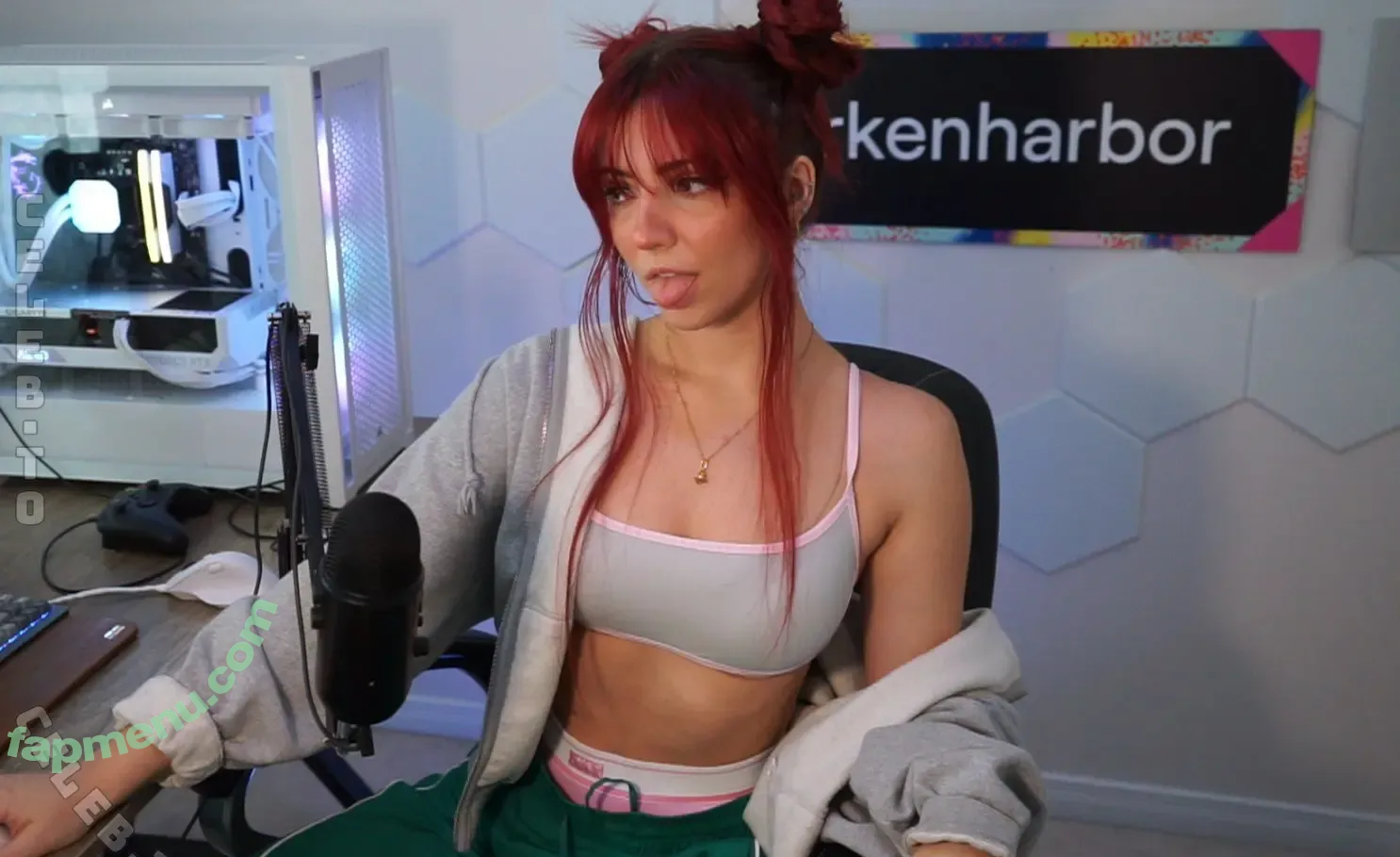 parkenharbor nude photo #0412 (peterparkeriow)