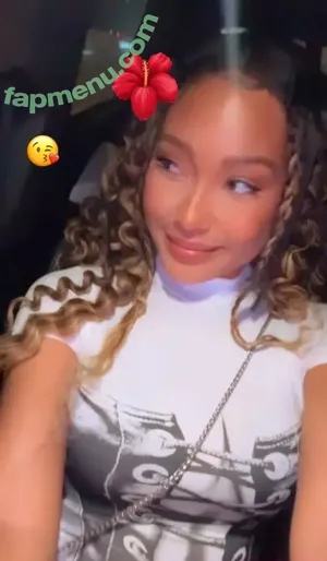 Parker McKenna Posey / parkermckennaaa nude photo #0305