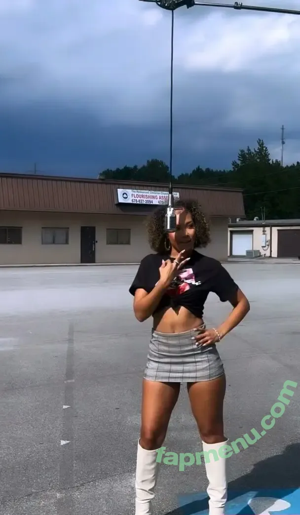 Parker McKenna Posey nude photo #0427 (parkermckennaaa)