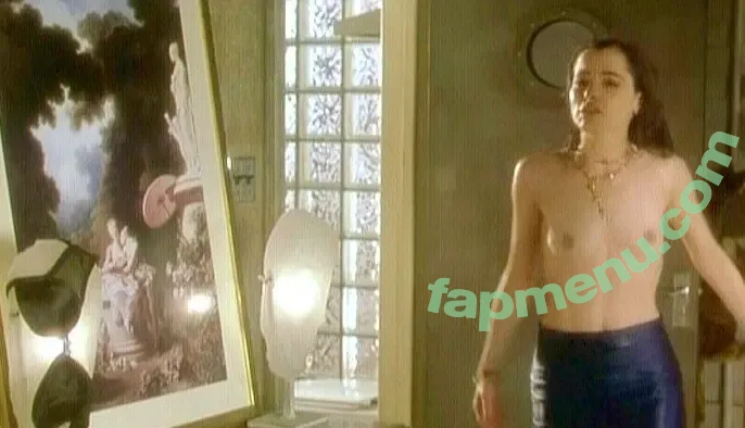 Parker Posey nude photo #0014 (itsparkerposey)