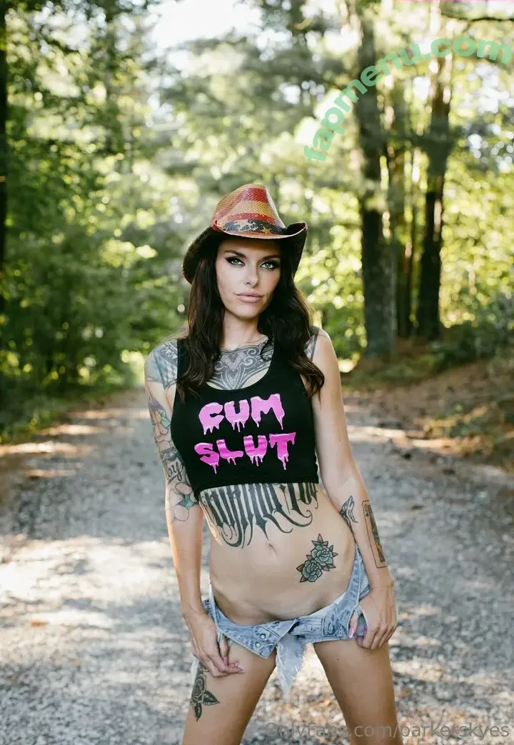 parkerskyes nude photo #0022 (heyparkerskyesx)