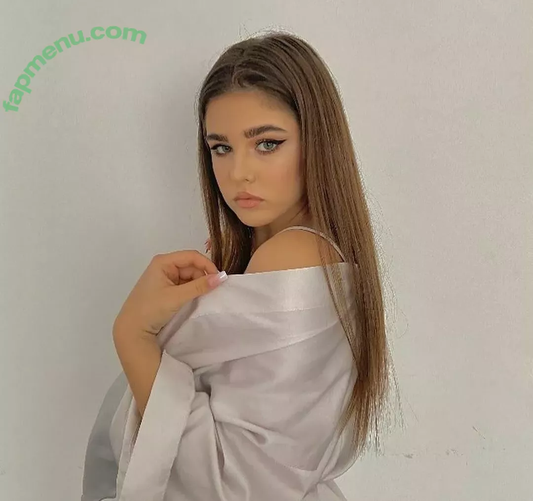 pasenciuc.karina nude photo #0017 (pasenciuc.karina)