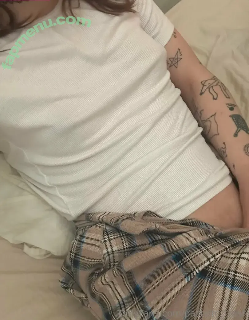 pastelle_trash nude photo #0039 (pastelle_trash)