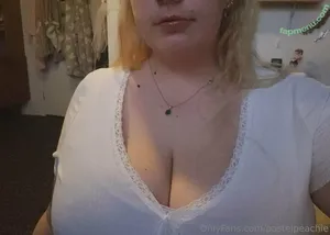 pastelpeachie / pastelpxchie nude photo #0128