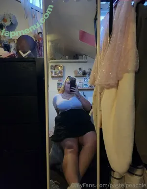 pastelpeachie / pastelpxchie nude photo #0130