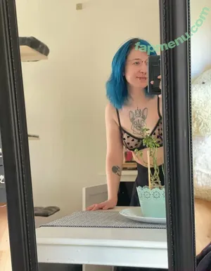 pastelskytrash / pastelsky4u nude photo #0079