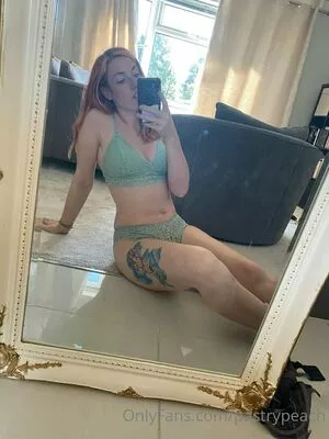Pastrypeach / pastrypeachh nude photo #0004