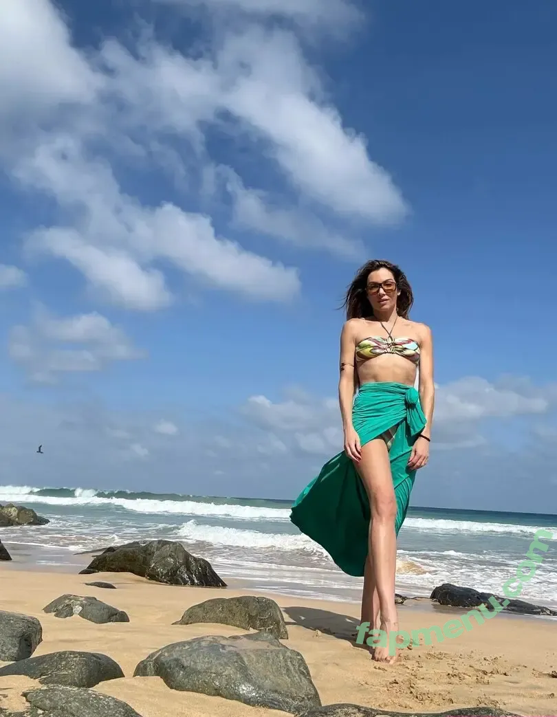 Patrícia Poeta nude photo #0126 (patriciapoeta)