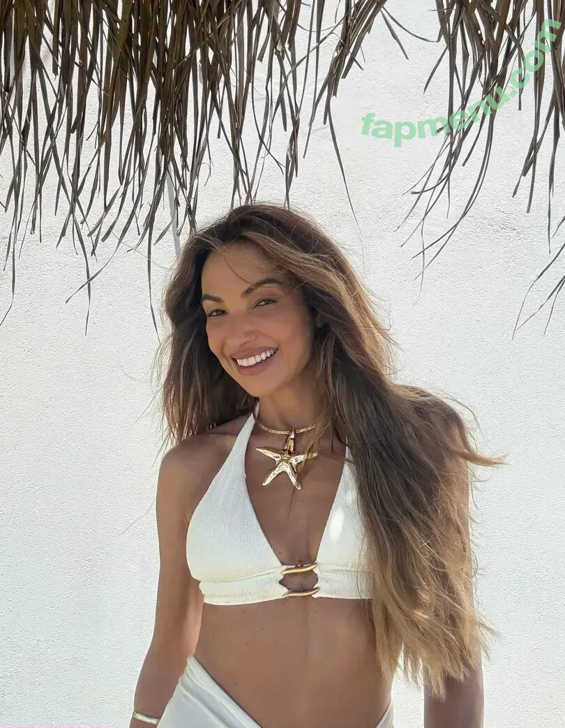 Patrícia Poeta nude photo #0203 (patriciapoeta)