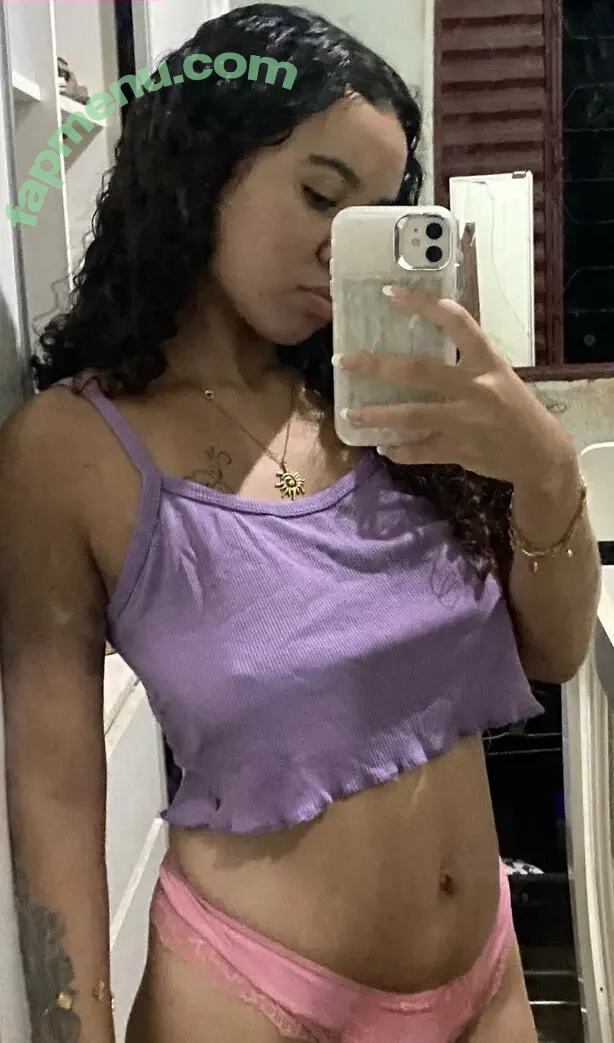 Patriny nude photo #0006 (patricia / patrinycachinhos)