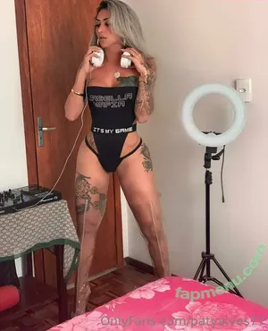  nude photo #0007