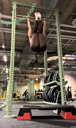 Paula Ahmadi / paula.ahmadi nude photo #0040