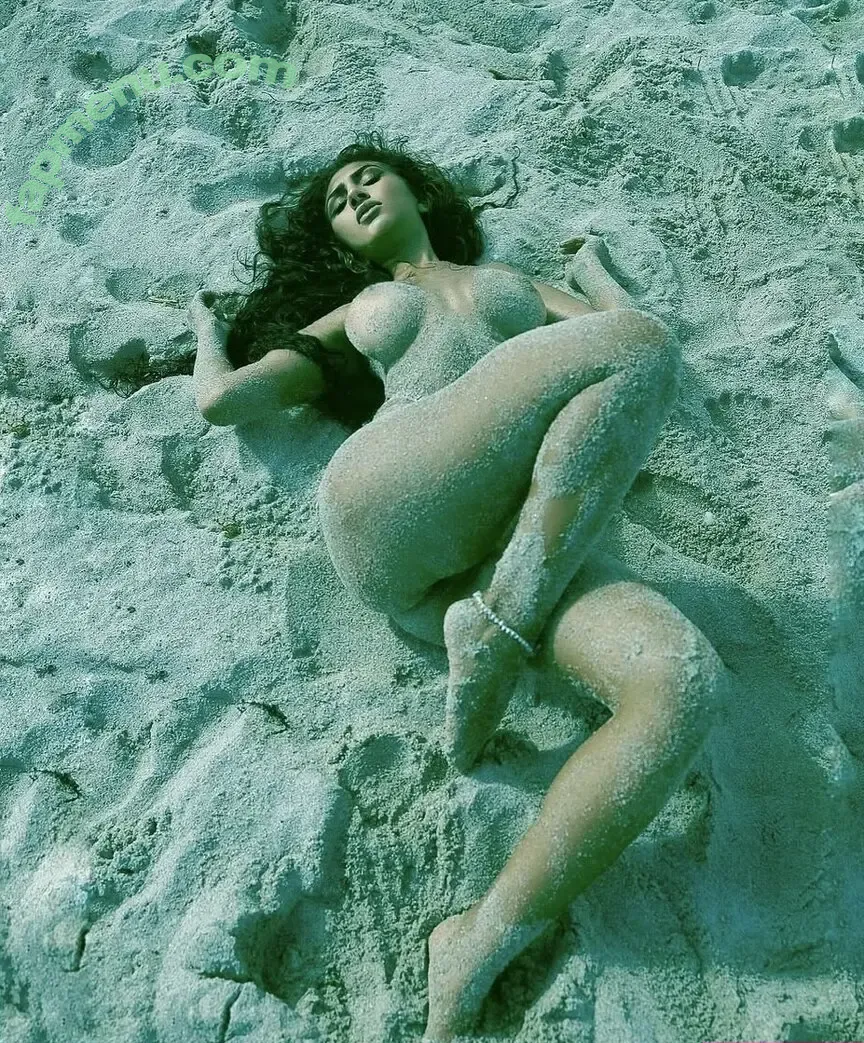 Paula Deanda nude photo #0013 (pauladeanda)