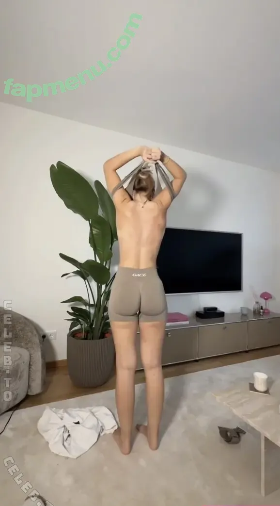 Paula Doeringer nude photo #0636 (paula_doeringer)