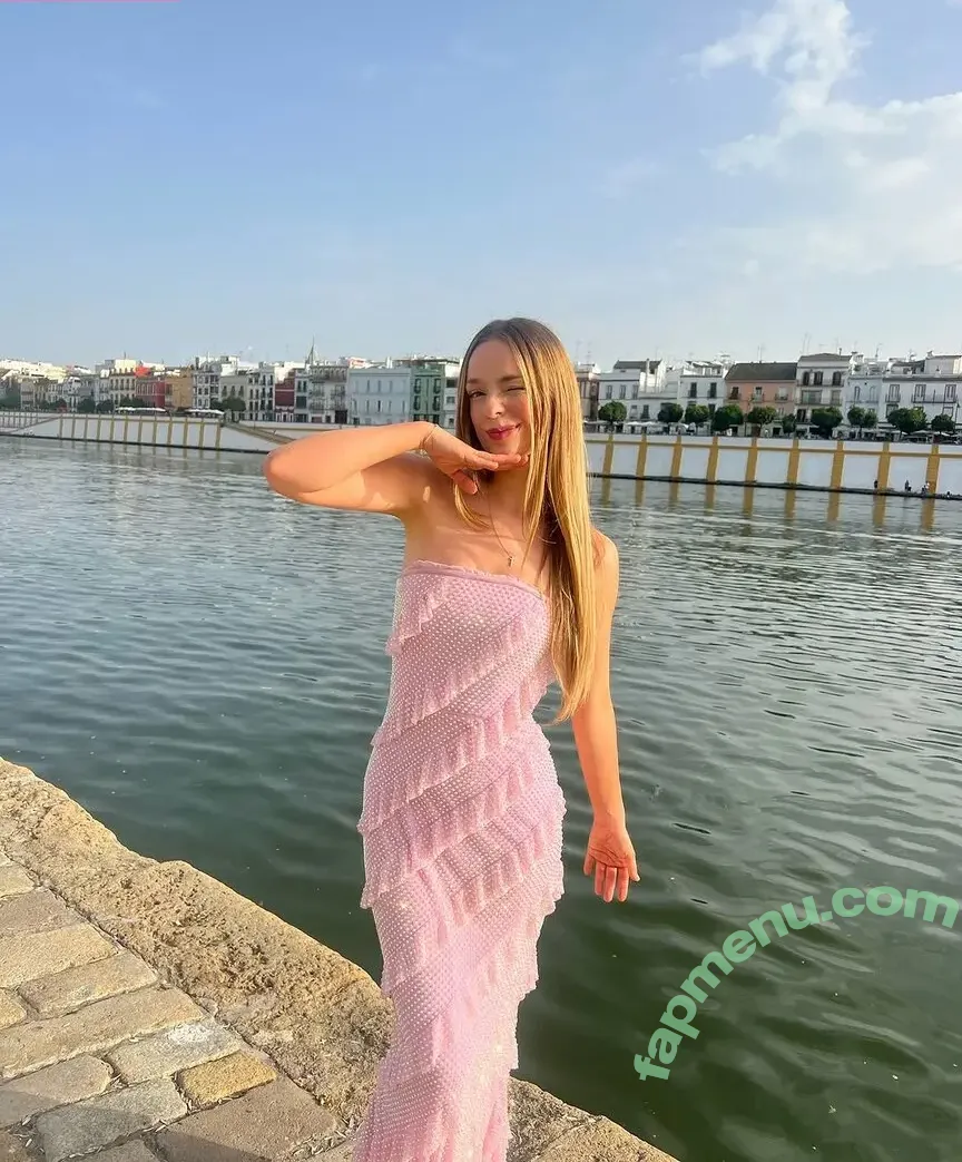 Paula Etxeberria nude photo #0093 (paulaetxeberriaofficial)