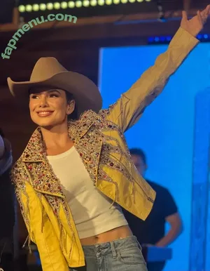 Paula Fernandes / Cantora / paulafernandes nude photo #0265