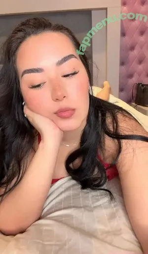 Paula Gonzalez / Pau.gonzdo nude photo #0028