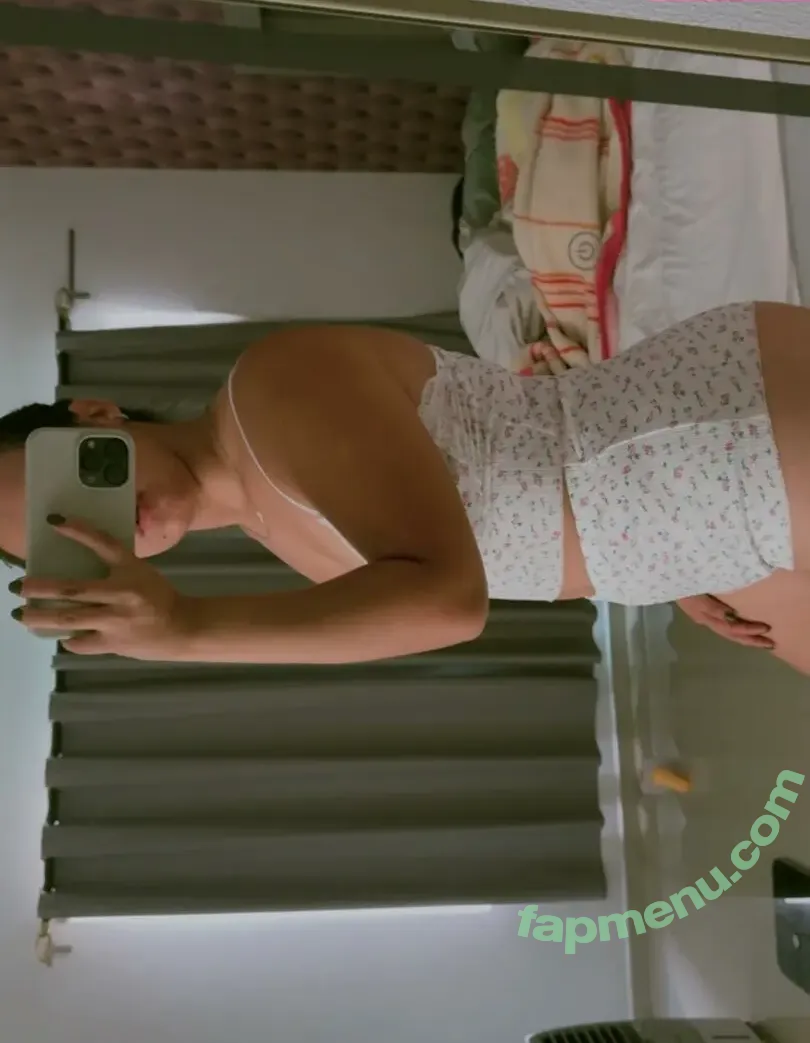 Paula Gonzalez nude photo #0022 (Pau.gonzdo)