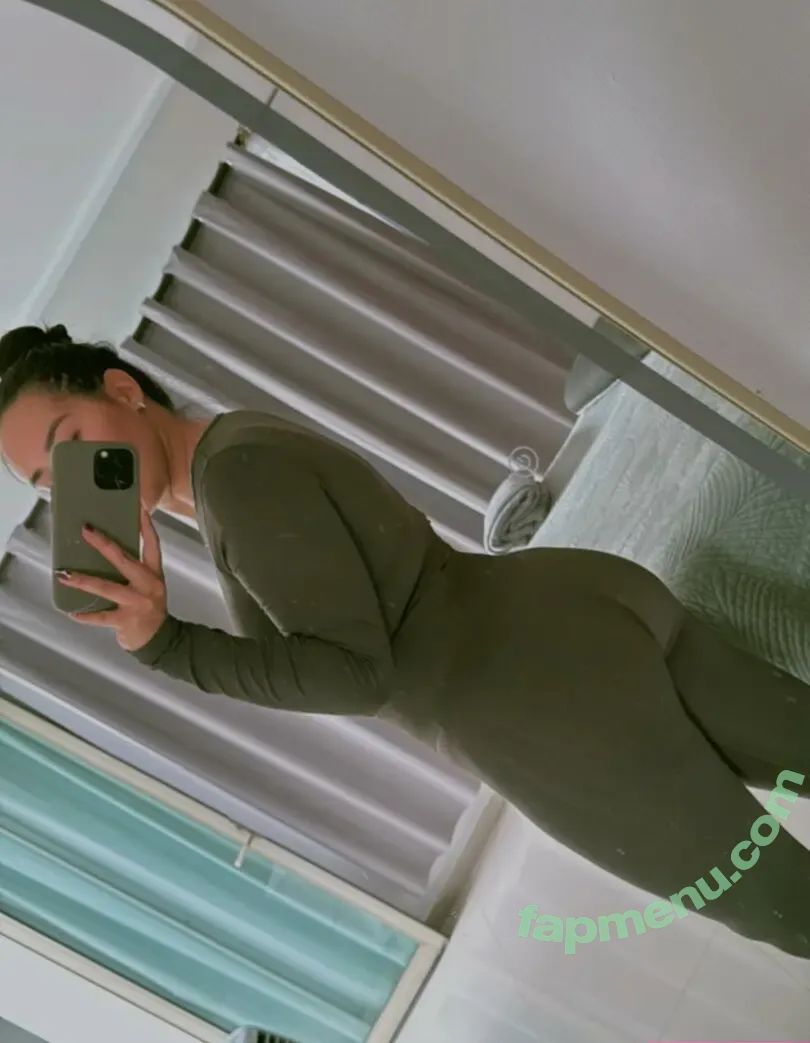 Paula Gonzalez nude photo #0042 (Pau.gonzdo)