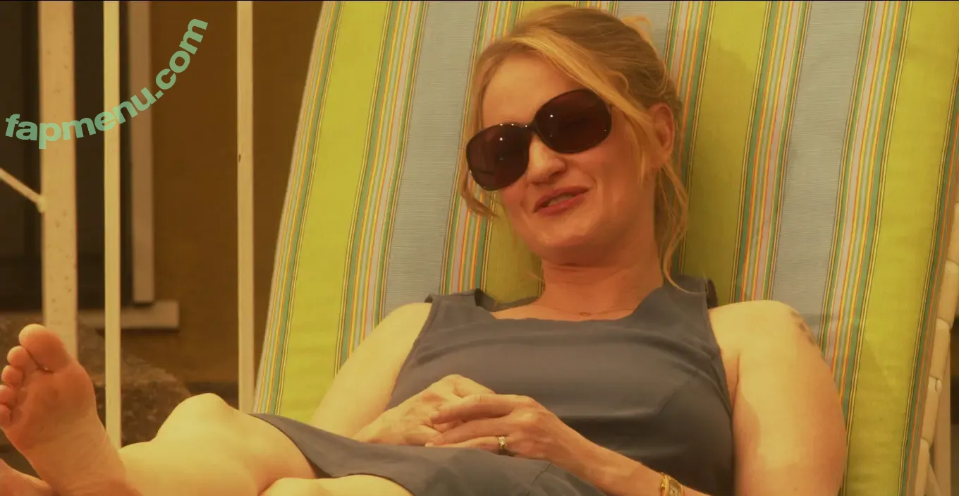 Paula Malcomson nude photo #0008 (malc0ms0n)